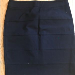 Black stretchy pencil skirt